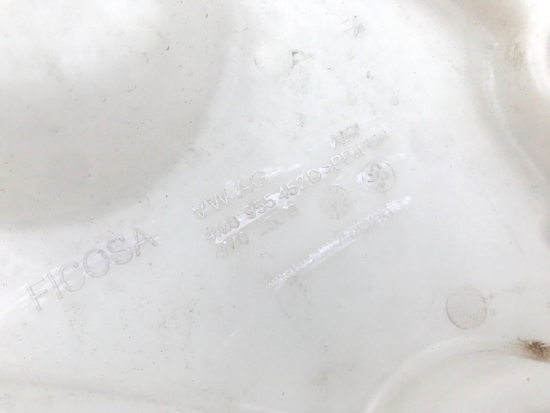 VW TOUAREG MK3 (CR) 2018 WINDOW WASHER BOTTLE WATER TANK RESERVOIR 4M0955452D