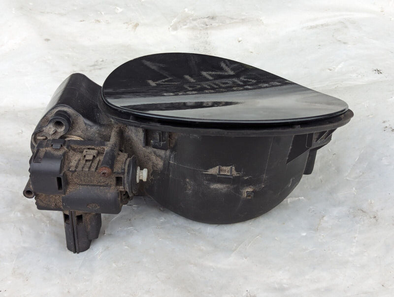 RANGE ROVER EVOQUE L538 11-15 2.2L DIESEL FUEL DOOR FILING FLAP LID BJ32-27936-A