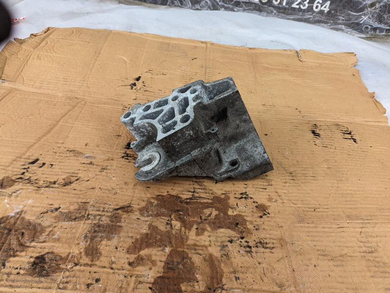 RANGE ROVER EVOQUE L538 2.2L DIESEL 11-15 ENGINE MOUNTING BRACKET 6G9Q-6030-CA