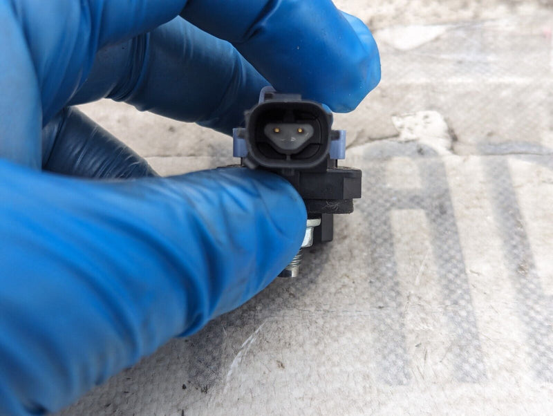 TOYOTA RAV4 MK5 XA50 19-ON CRASH IMPACT SENSOR 8983A-52010 GENUINE