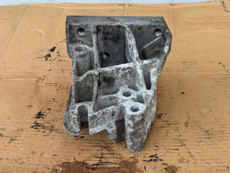 RANGE ROVER EVOQUE L538 2.2L DIESEL 11-15 ENGINE MOUNTING BRACKET 6G9Q-6030-CA