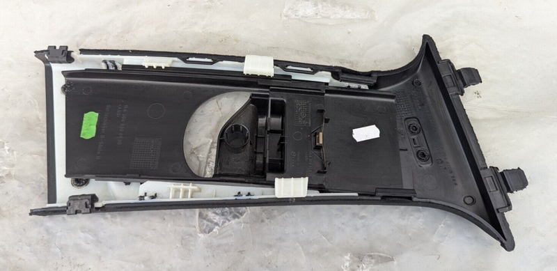 MERCEDES-BENZ C-CLASS W204 07-11 INTERIOR LEFT N/S B-PILLAR TRIM A2048600930