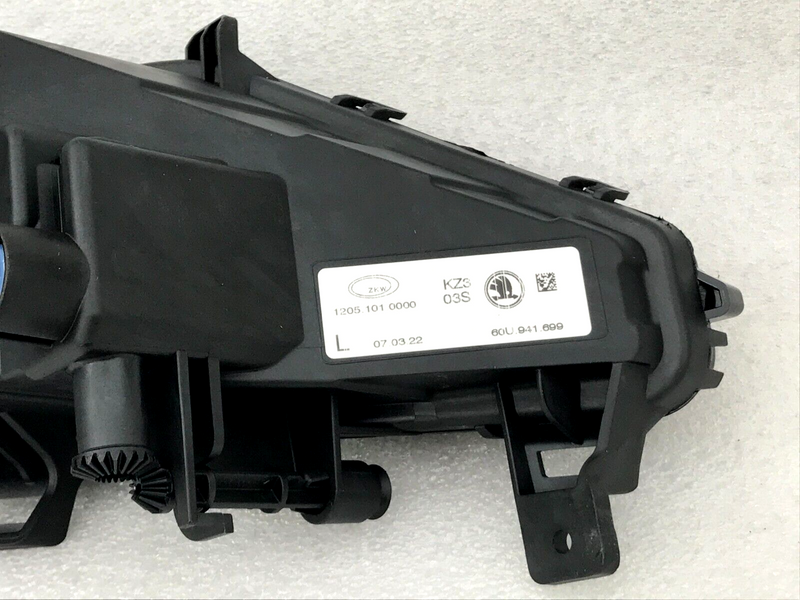 SKODA OCTAVIA MK3 5E FACELIFT 2017-18 FRONT BUMPER FOGLIGHT FOG LAMP 1205.001L
