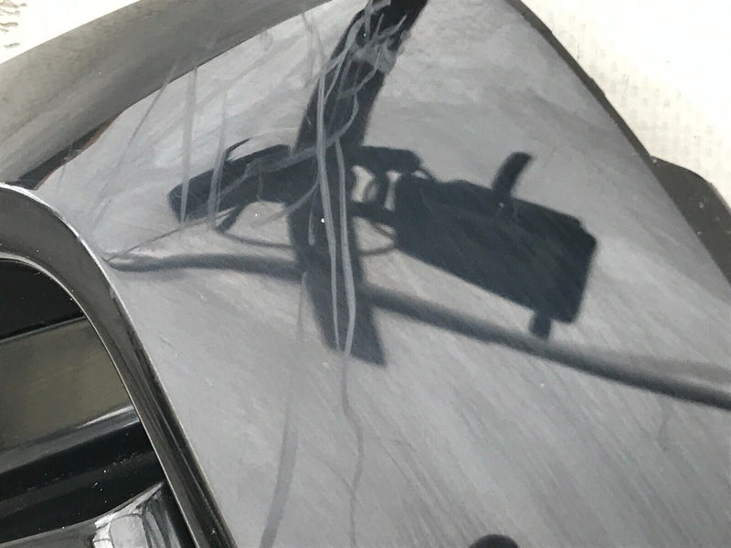 BMW 2' F44 GRAN COUPE *SPORT LEFT SIDE FRONT BUMPER GRILL FOG LIGHT COVER 849163