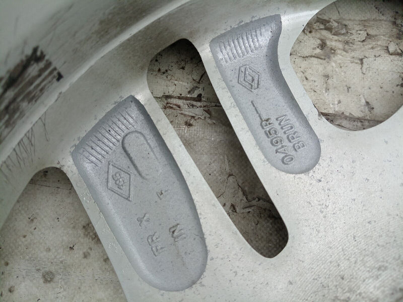 RENAULT CAPTUR 13-15 ALLOY WHEEL RIM 17" 6,5Jx17H2 CH40 TYRE 205/55/17 R19