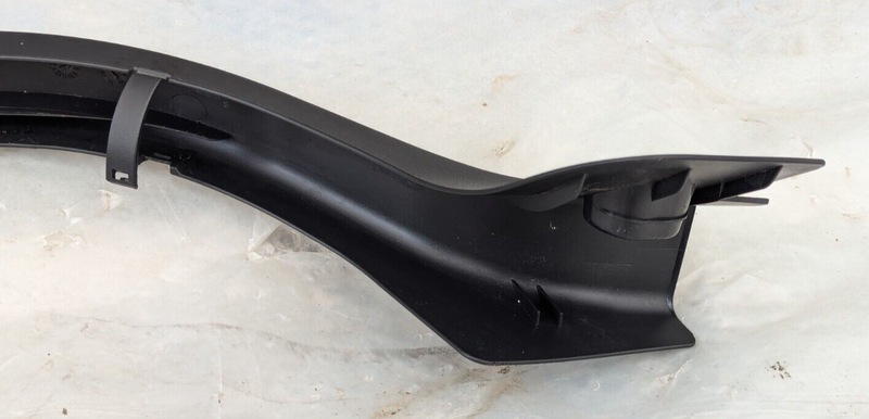 MERCEDES-BENZ C-CLASS W204 07-11 REAR RIGHT BOOT LID HINGE COVER A2048210289