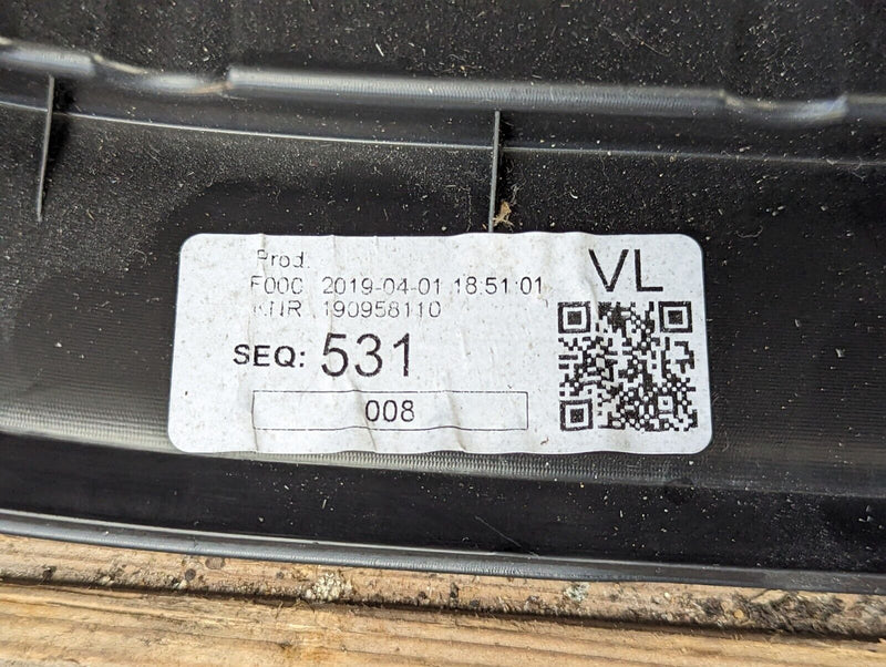 AUDI E-TRON 2018-ON FRONT LEFT N/S CARD DOOR PANEL 4KE867117 GENUINE