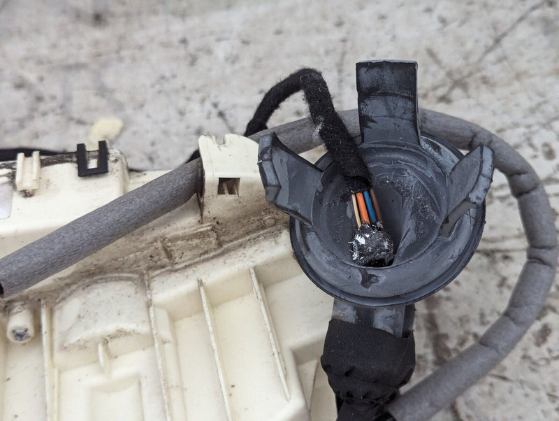 MERCEDES S-CLASS W221 2006-2013 FRONT LEFT N/S DOOR LOCK MECHANISM A2217601334
