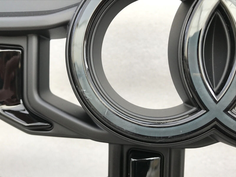 AUDI Q8 SQ8 FACELIFT LCI 2024 FRONT BUMPER GRILL RADIATOR GRILLE 4M8853651CL