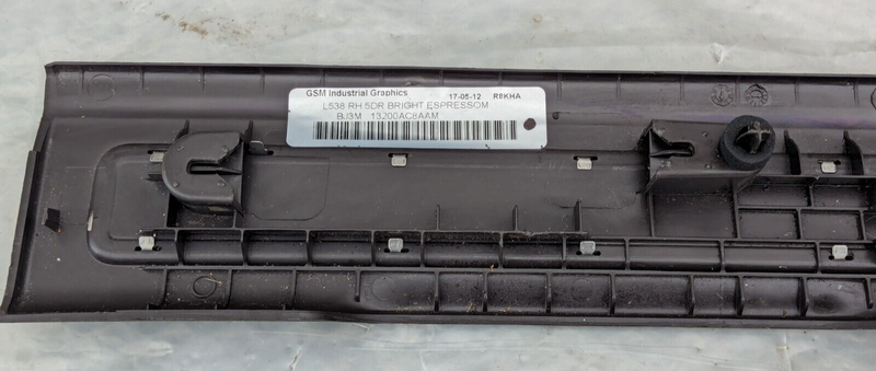 RANGE ROVER EVOQUE L538 11-15 FRONT RIGHT O/S DOOR ENTRY STEP TRIM BJ32-13200AAW