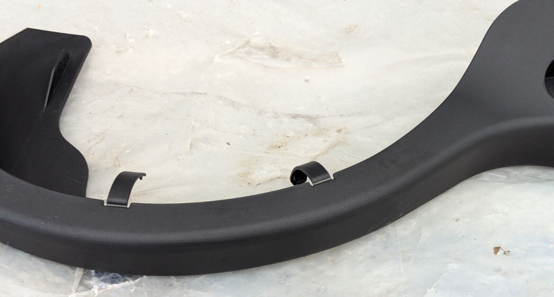 MERCEDES-BENZ C-CLASS W204 07-11 REAR LEFT BOOT LID HINGE COVER A2048210189