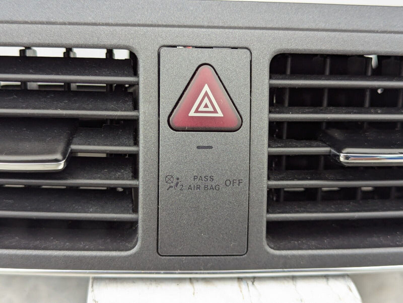 MERCEDES-BENZ C-CLASS W204 07-11 CENTER DASHBOARD AIR VENTS GRILLE A2048307354