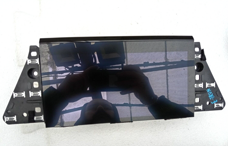 AUDI E-TRON DASHBOARD NAVI SAT DISPLAY 10.1" SCREEN TOUCH 4KE919605 GENUINE !