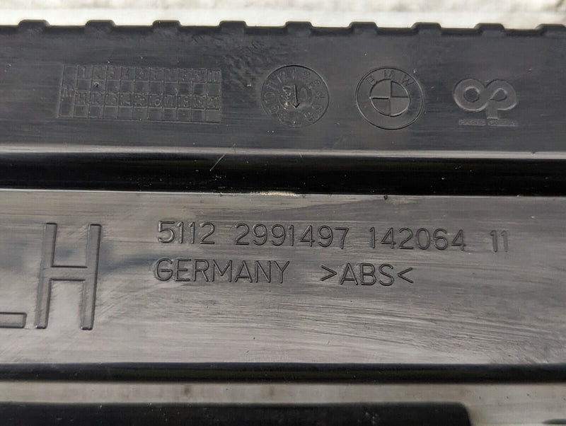 BMW X1 E84 09-15 LEFT SIDE STRIP SKIRT MOUNTING BRACKET GENUINE 2991497