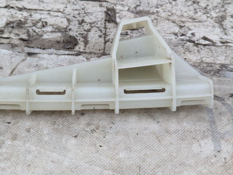SKODA KAROQ NU7 2017-2021 REAR LEFT N/S DOOR GUIDE RAIL 575839613 GENUINE