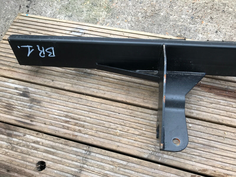 IVECO DAILY MK3 2014-2019 SUPPORT FITBOARD REAR STEP FRAME 5801627053