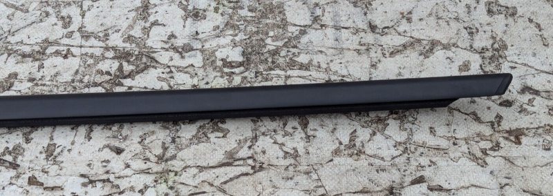 BMW 3 SERIES F30 11-19 REAR LEFT N/S/R DOOR WINDOW WEATHER STRIP RUBBER SEAL