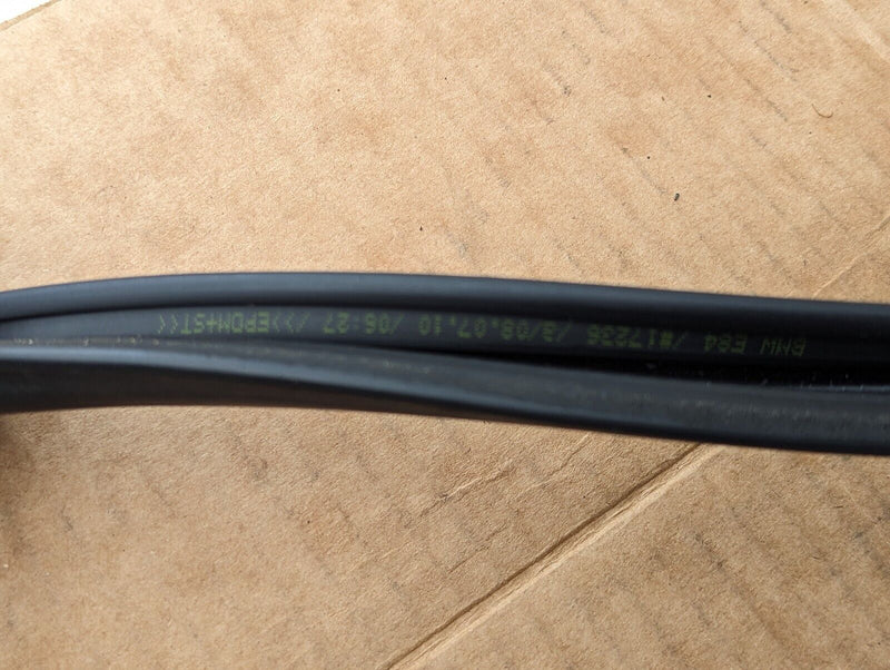 BMW X1 E84 09-15 REAR RIGHT O/S DOOR WINDOW GUIDE SEAL GASKET 2990320