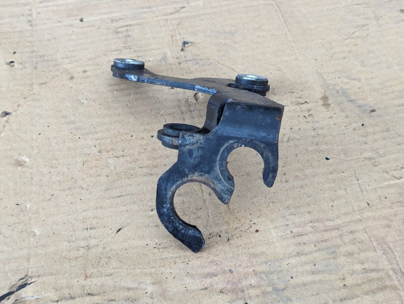 RANGE ROVER EVOQUE L538 2011-2015 2.2 GEAR SHIFT CABLE BRACKET 6G9N-7474-EC