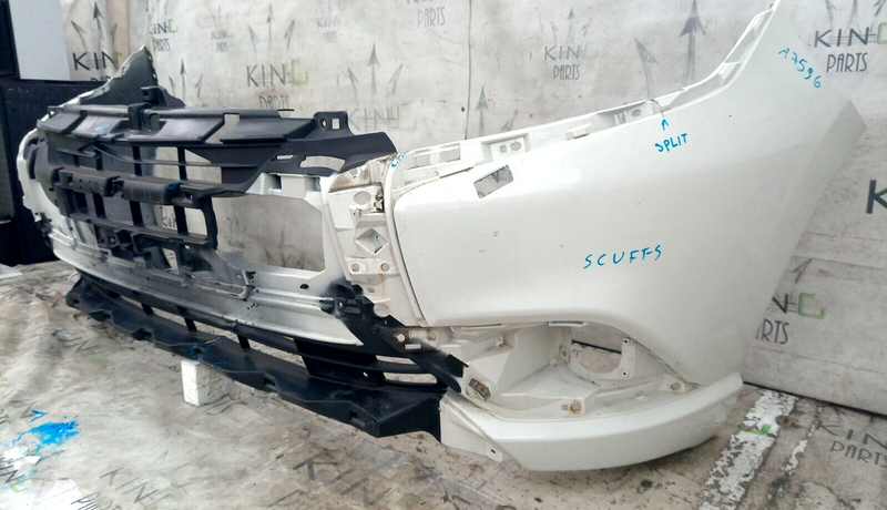 MITSUBISHI OUTLANDER MK3 FACELIFT LCI 2015-18 GENUINE FRONT BUMPER