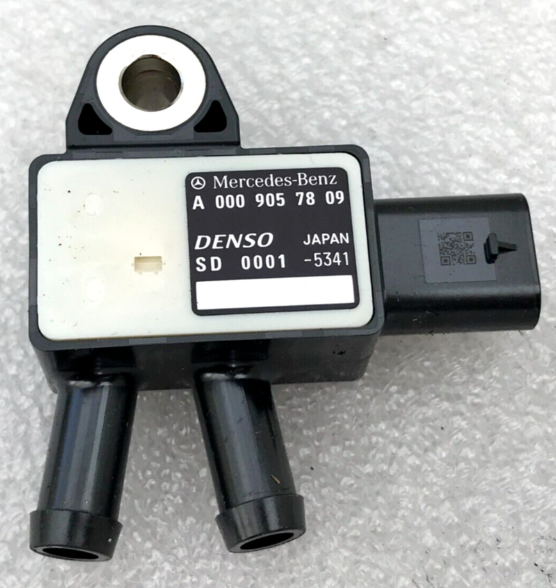 MERCEDES AMG E43 E53 4MATIC **NEW DIFFERENTIAL DPF PRESSURE SENSOR A0009057809