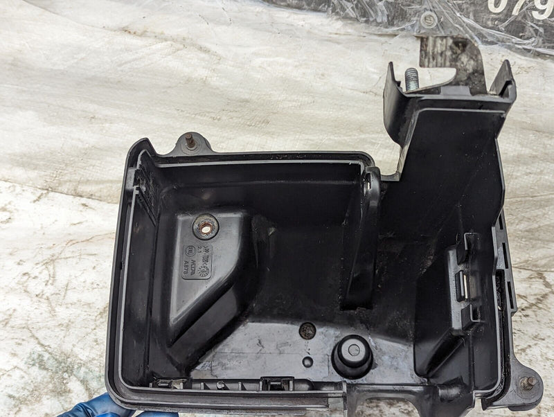 FIAT DUCATO 06-14 FUSE BOX HOLDER SUPPORT HOUSING AND PROTECTION COVER GENUINE