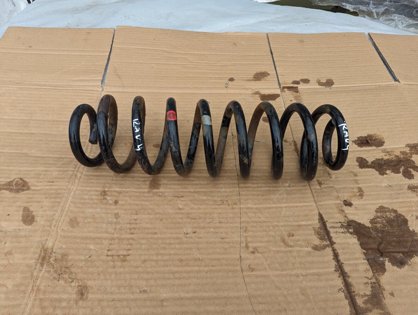 TOYOTA RAV4 MK5 XA50 2019-ON SUSPENSION REAR COIL SPRING GENUINE