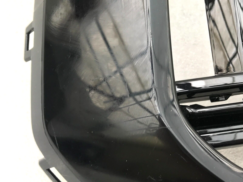 VW TOUAREG CR ELEGANCE 2023 FRONT BUMPER RIGHT DRIVER SIDE TRIM GRILL 760853666J