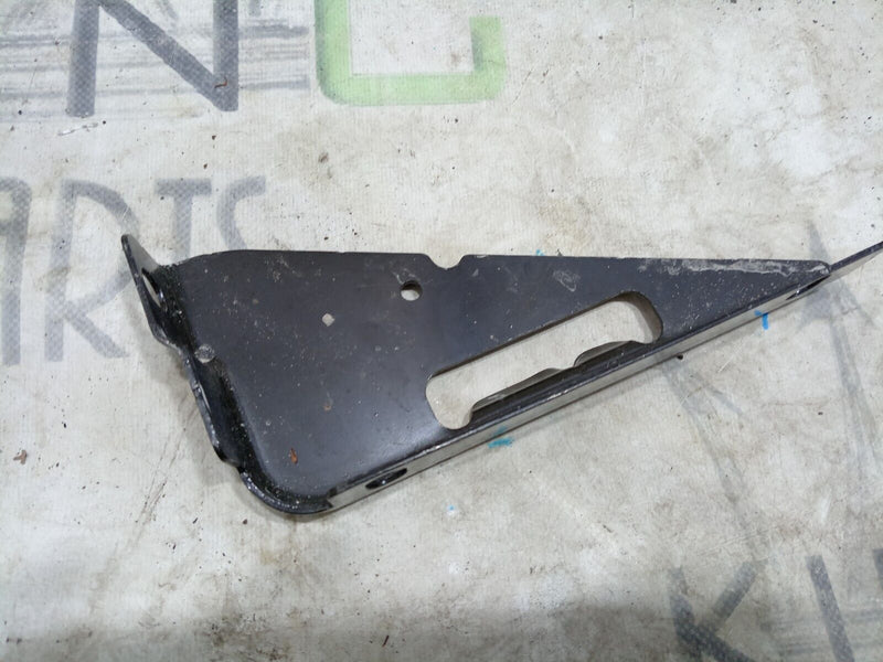 AUDI E-TRON 2018-ON LEFT N/S COWL FILLER PLATE 4KE805209 GENUINE