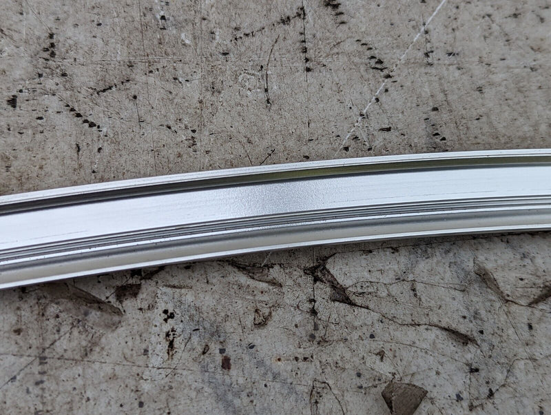 AUDI E-TRON 2018-ON LEFT N/S WINDOW GUIDE MOLDING TRIM STRIP 4KE837643 GENUINE
