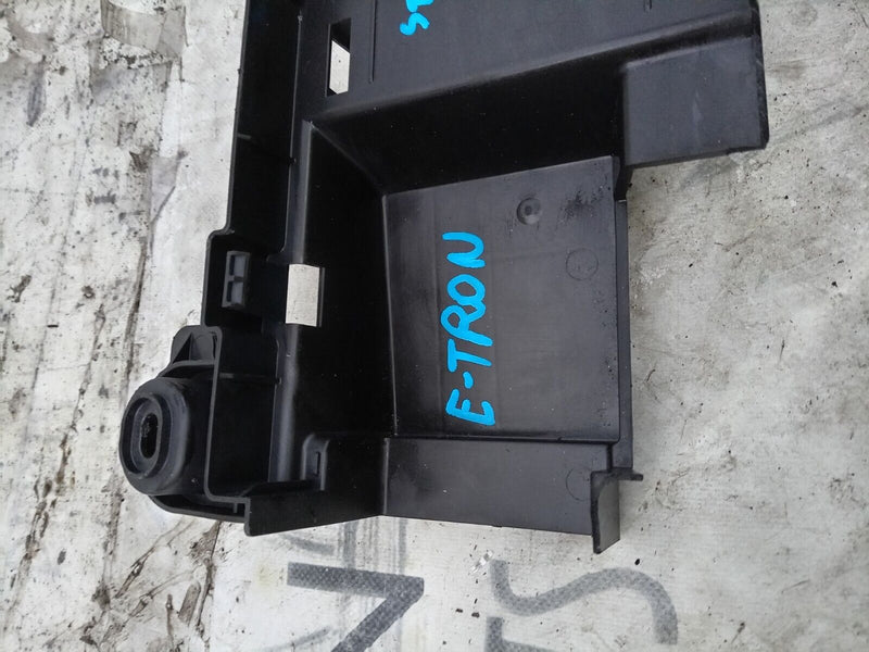 AUDI E-TRON 2018-ON HOLDER FOR ELECTRICAL CONTROL UNIT BRACKET 4KR907333 GENUINE