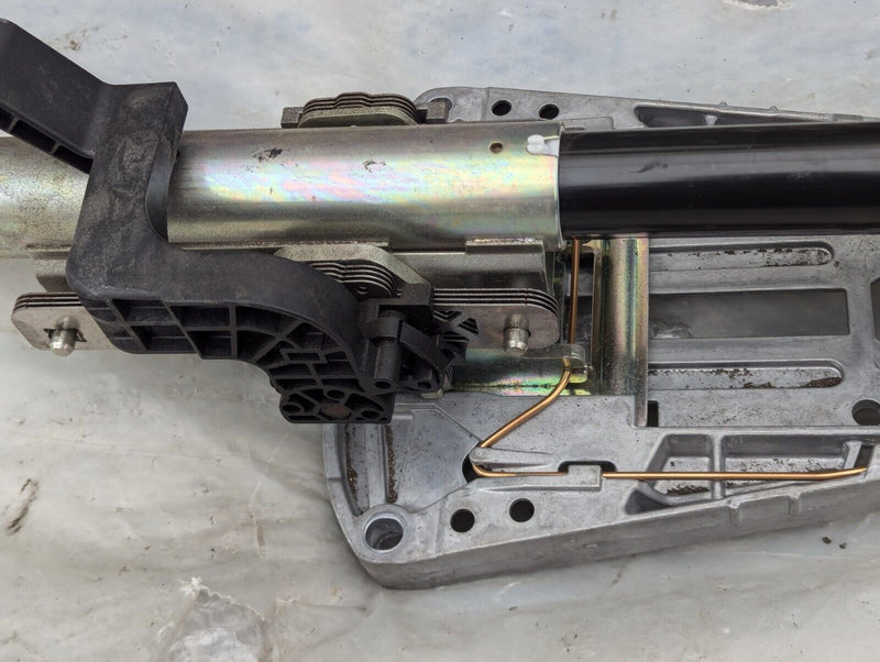 MERCEDES C-CLASS W204 07-11 ADJUSTABLE STEERING COLUMN A204462206 GENUINE