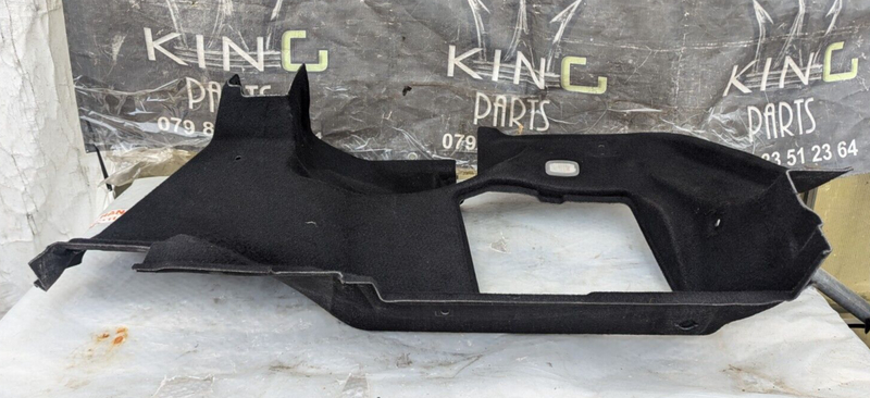 MERCEDES-BENZ C-CLASS W204 07-11 BOOT TRUNK RIGHT SIDE BOOT CARPET A2046905526