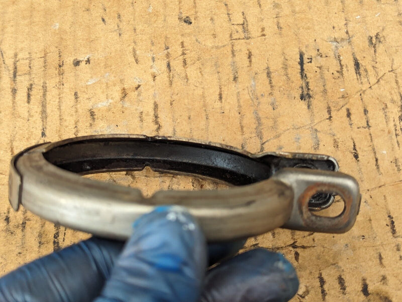 MERCEDES S-CLASS S320 W221 2006-2013 EXHAUST MOUNT CLIP CLAMP GENUINE
