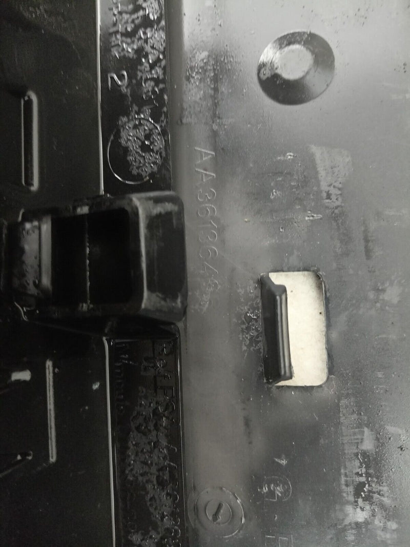 PEUGEOT 308 2013-2017 FRONT BUMPER GENUINE C06396-091