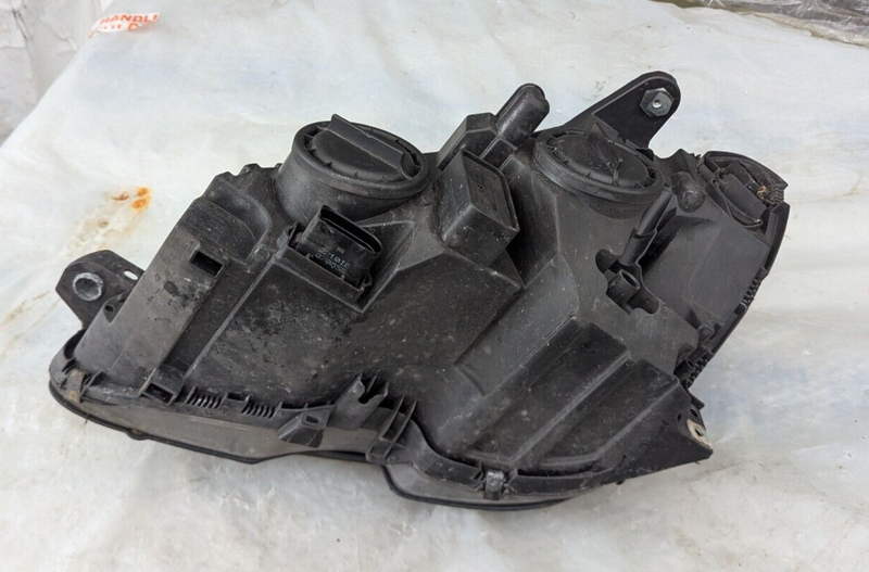 MERCEDES-BENZ C-CLASS W204 07-14 FRONT RIGHT O/S HEADLIGHT HEADLAMP A2048208661