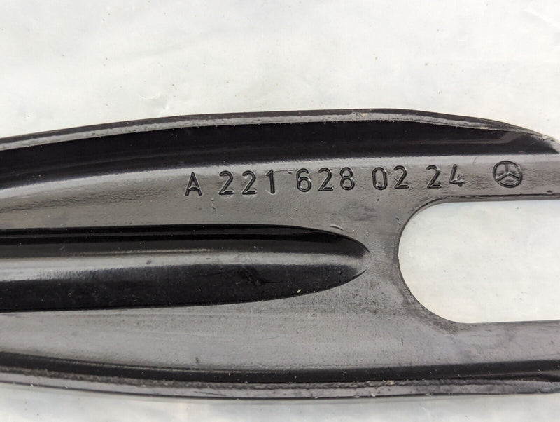 MERCEDES S-CLASS W221 06-13 ENGINE SHIELD BRACE BRAKETT A2216280224 GENUINE