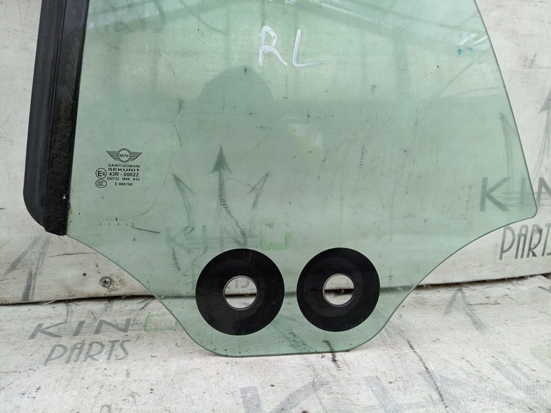 MINI COOPER R52 2000-05 WINDOW GLASS REAR DOOR LEFT PASSENGER SIDE DOT32 M44 AS2