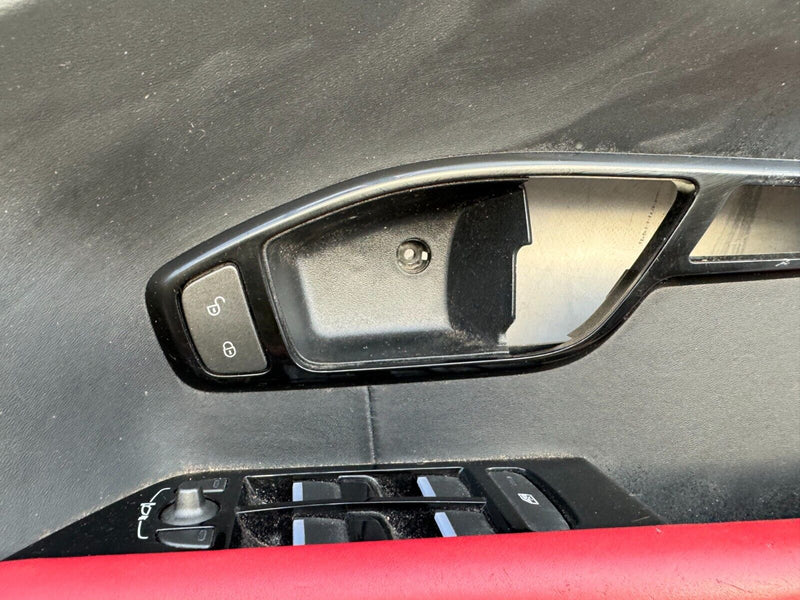 RANGE ROVER EVOQUE L538 11-18 FRONT RIGHT O/S DOOR CARD PANEL BJ32-20162-A