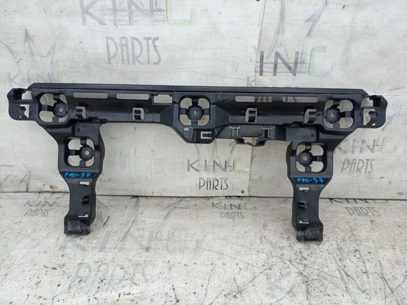 BMW 1 F40 2019-ON REAR BUMPER CENTRE MOUNT BRACKET GENUINE 51128496655