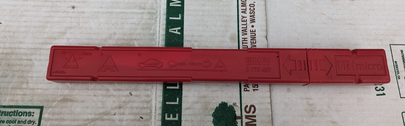 BMW 3 SERIES F30 2011-2019 EMERGENCY HAZARD WARNING TRIANGLE 6770487 GENUINE
