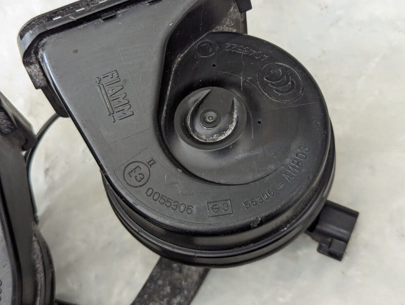 RANGE ROVER EVOQUE L538 2011-2015 PAIR HORNS SIGNAL LOW HIGH TONE BJ32-13A803-AC