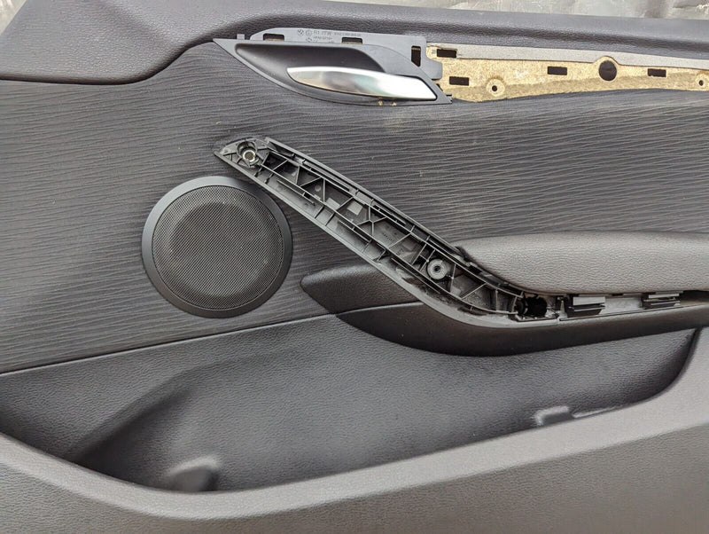 BMW X1 E84 09-15 FRONT RIGHT O/S DOOR CARD GENUINE 2991535