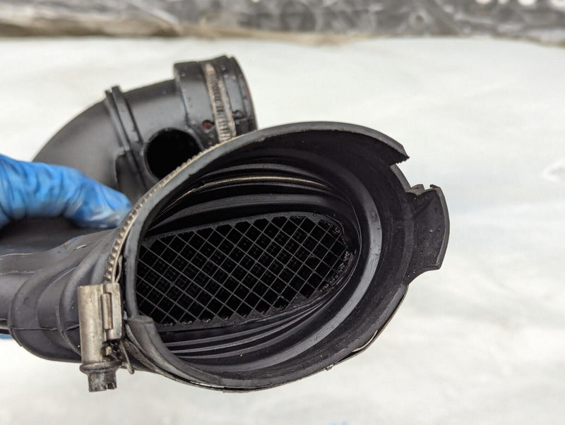 MERCEDES S-CLASS W221 S320 06-13 TURBO AIR INTAKE FLOW MASS A6420946397 GENUINE