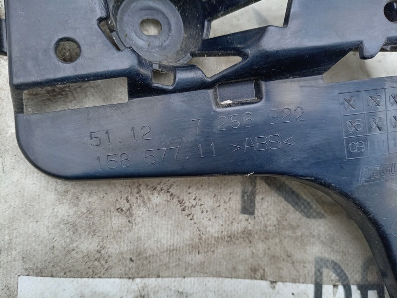 BMW 3 F30 F31 M-SPORT 2012-2014 REAR BUMPER CENTRE MOUNT BRACKET 7256922