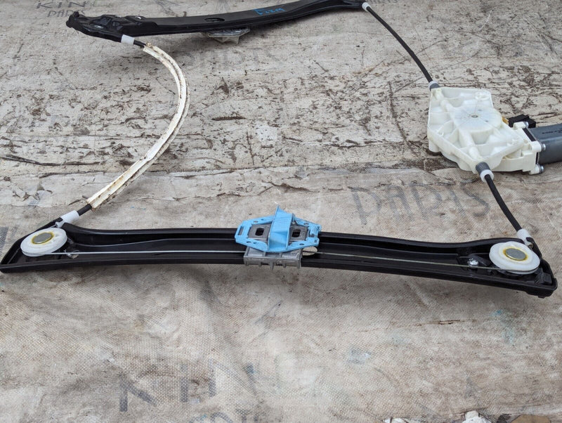 MERCEDES S-CLASS W221 06-13 FRONT LEFT N/S WINDOW MOTOR REGULATOR A2218202742