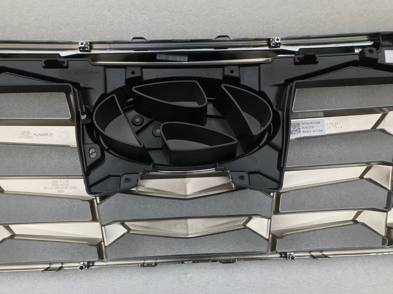 HYUNDAI TUCSON NX4e 2020 FRONT BUMPER GRILL RADIATOR & BACK BRACKET 86351-N7110