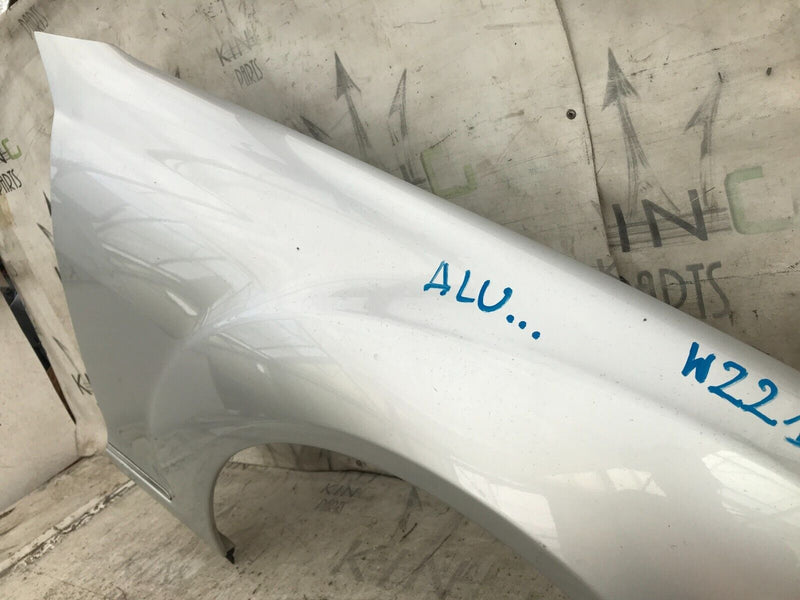 MERCEDES S-CLASS S320 W221 2006-13 FRONT FENDER WING PANEL RIGHT SIDEA2218890625