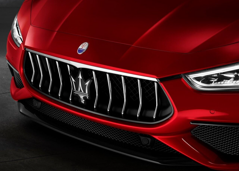 MASERATI GHIBLI 2019-ON FRONT BUMPER GRILLE UPPER TRIM CHROME STRIP 670042735