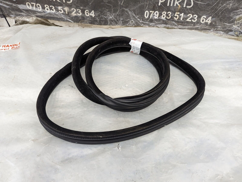 RANGE ROVER EVOQUE L538 2011-2015 REAR LEFT N/S DOOR SEAL RUBBER BJ32-253A10-A